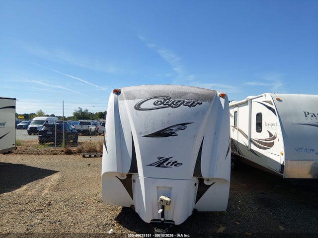 2012 Keystone Cougar X-lite Series მანქანა იყიდება აუქციონზე, vin: 4YDT26B27CV501979, აუქციონის ნომერი: 46028151
