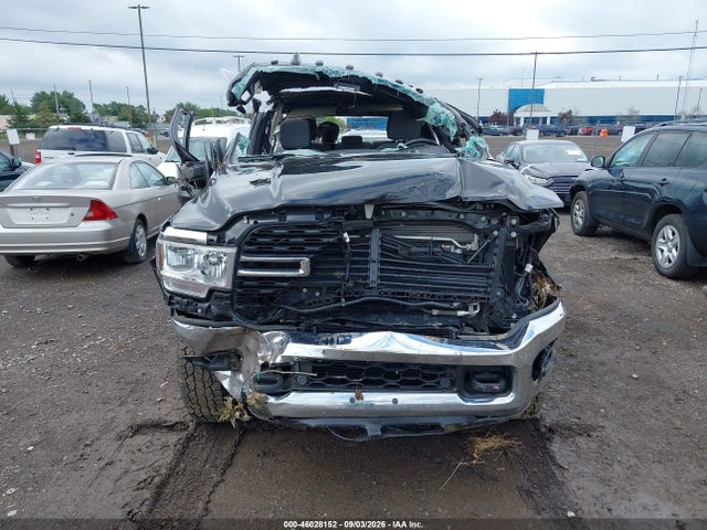 2023 Ram 3500 Big Horn  4x4 6'4 Box მანქანა იყიდება აუქციონზე, vin: 3C63R3DL8PG643833, აუქციონის ნომერი: 46028152