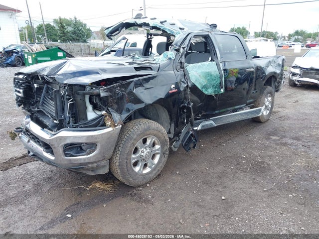 2023 Ram 3500 Big Horn  4x4 6'4 Box მანქანა იყიდება აუქციონზე, vin: 3C63R3DL8PG643833, აუქციონის ნომერი: 46028152