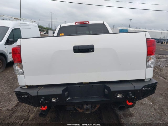 Aukcja sprzedaży 2010 Toyota Tundra Grade 5.7l V8, vin: 5TFUY5F11AX104433, numer aukcji: 46028192