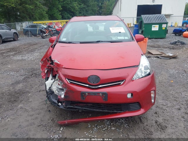 2014 Toyota Prius V Two მანქანა იყიდება აუქციონზე, vin: JTDZN3EU0EJ013175, აუქციონის ნომერი: 46028195