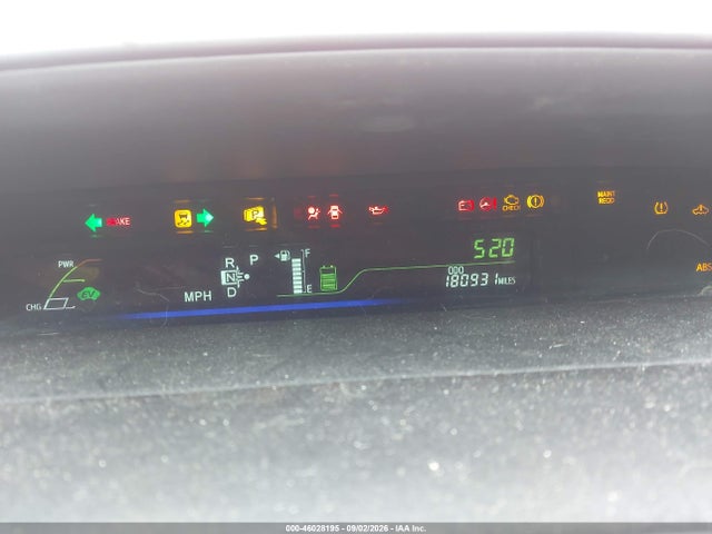 2014 Toyota Prius V Two მანქანა იყიდება აუქციონზე, vin: JTDZN3EU0EJ013175, აუქციონის ნომერი: 46028195