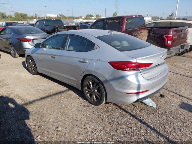 2018 Hyundai Elantra Sel მანქანა იყიდება აუქციონზე, vin: 5NPD84LF7JH217938, აუქციონის ნომერი: 46028211
