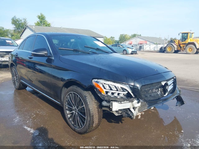 46028215 :رقم المزاد ، 55SWF8EB5KU292958 vin ، 2019 Mercedes-benz C 300 4matic مزاد بيع