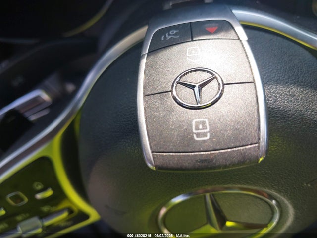 46028215 :رقم المزاد ، 55SWF8EB5KU292958 vin ، 2019 Mercedes-benz C 300 4matic مزاد بيع