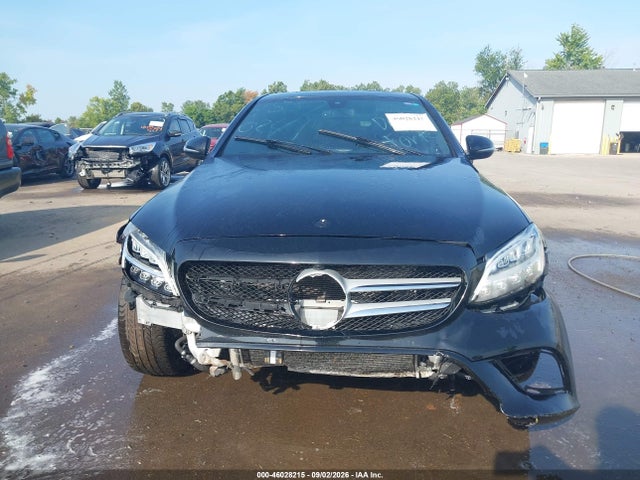 46028215 :رقم المزاد ، 55SWF8EB5KU292958 vin ، 2019 Mercedes-benz C 300 4matic مزاد بيع