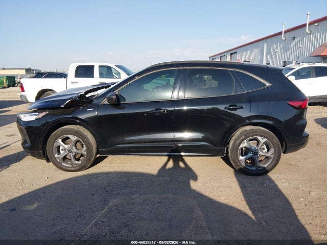1FMCU9MNXPUB39062 Ford Escape St-line