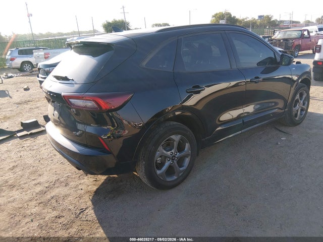 1FMCU9MNXPUB39062 Ford Escape St-line