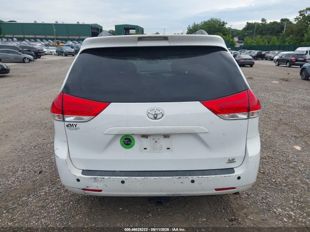 46028222 :رقم المزاد ، 5TDJK3DC7ES082009 vin ، 2014 Toyota Sienna Le 7 Passenger مزاد بيع