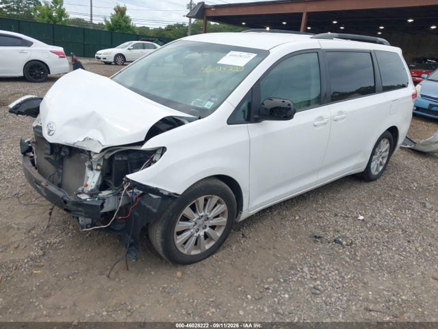 46028222 :رقم المزاد ، 5TDJK3DC7ES082009 vin ، 2014 Toyota Sienna Le 7 Passenger مزاد بيع