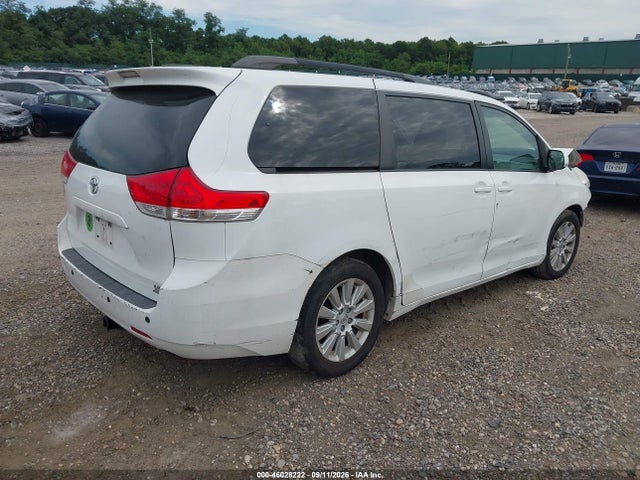 46028222 :رقم المزاد ، 5TDJK3DC7ES082009 vin ، 2014 Toyota Sienna Le 7 Passenger مزاد بيع
