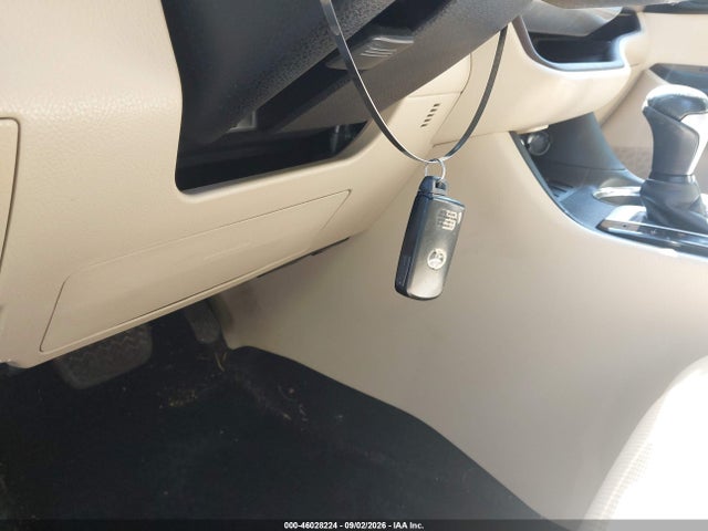 2015 Toyota Highlander Limited Platinum V6 მანქანა იყიდება აუქციონზე, vin: 5TDYKRFH2FS110150, აუქციონის ნომერი: 46028224