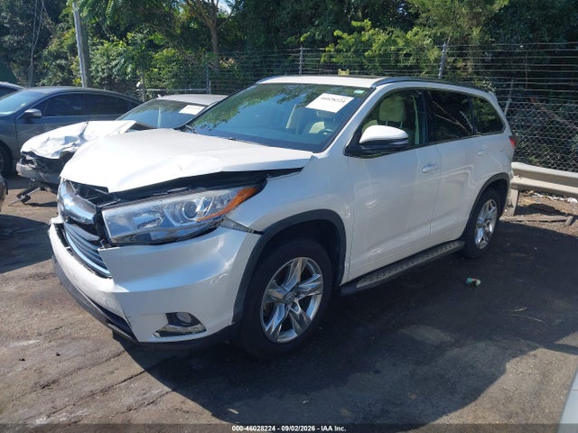 2015 Toyota Highlander Limited Platinum V6 მანქანა იყიდება აუქციონზე, vin: 5TDYKRFH2FS110150, აუქციონის ნომერი: 46028224