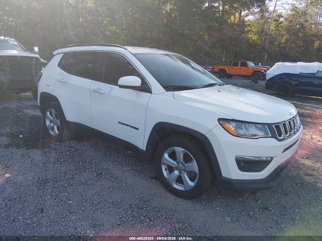 46028305 :رقم المزاد ، 3C4NJCBB8KT726603 vin ، 2019 Jeep Compass Latitude Fwd مزاد بيع