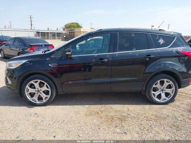 Ford Escape Titanium 2019 1FMCU9J95KUA36874 Image 14