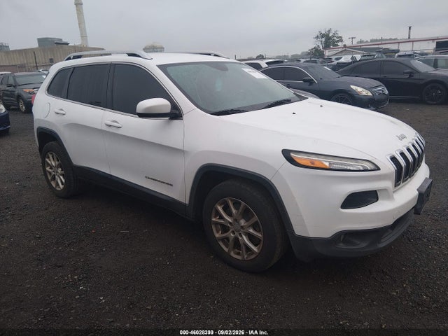 46028399 :رقم المزاد ، 1C4PJLCB4FW627736 vin ، 2015 Jeep Cherokee Latitude مزاد بيع