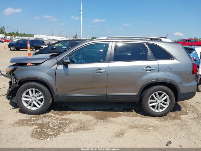 Продажа на аукционе авто 2014 Kia Sorento Lx, vin: 5XYKTDA6XEG521335, номер лота: 46028414