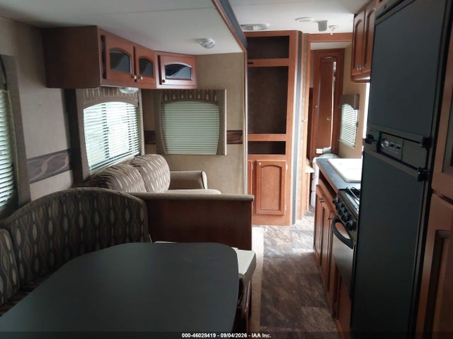 Продаж на аукціоні авто 2013 Shasta Other, vin: 5ZT2SHRB7DE001403, номер лоту: 46028419