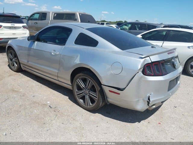 Продаж на аукціоні авто 2014 Ford Mustang V6 Premium, vin: 1ZVBP8AM3E5291430, номер лоту: 46028439