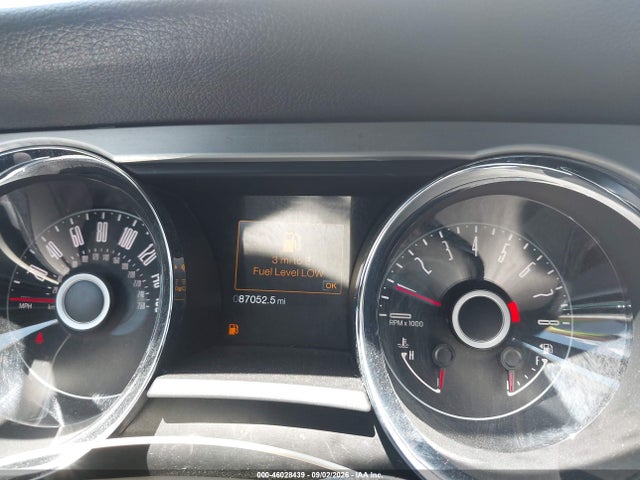 Продаж на аукціоні авто 2014 Ford Mustang V6 Premium, vin: 1ZVBP8AM3E5291430, номер лоту: 46028439
