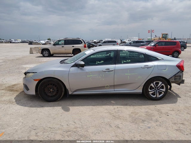 Продаж на аукціоні авто 2016 Honda Civic Lx, vin: 2HGFC2F51GH515984, номер лоту: 46028486