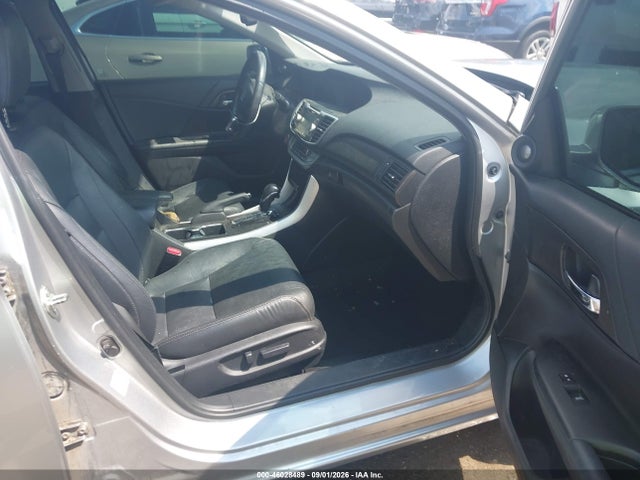 46028489 :رقم المزاد ، 1HGCR2F89EA163129 vin ، 2014 Honda Accord Ex-l مزاد بيع