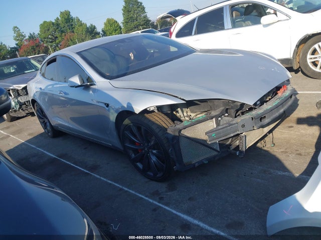 Продажа на аукционе авто 2015 Tesla Model S 70d/85d/p85d, vin: 5YJSA1H21FFP73300, номер лота: 46028500