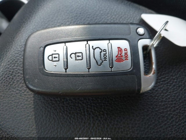 Продажа на аукционе авто 2013 Hyundai Elantra Gt, vin: KMHD35LE1DU046721, номер лота: 46028501