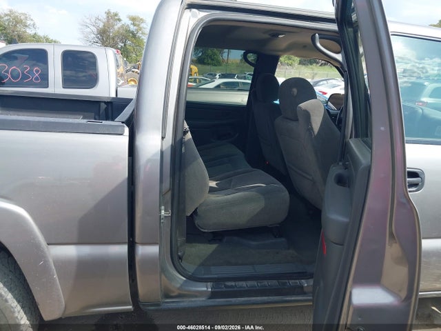 Продажа на аукционе авто 2006 Chevrolet Silverado 1500 Lt2, vin: 2GCEK13T361230477, номер лота: 46028514