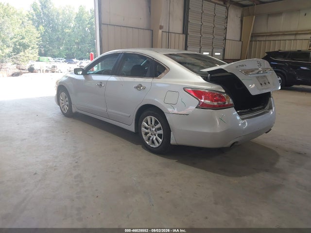 2015 Nissan Altima 2.5 S მანქანა იყიდება აუქციონზე, vin: 1N4AL3APXFC419737, აუქციონის ნომერი: 46028552