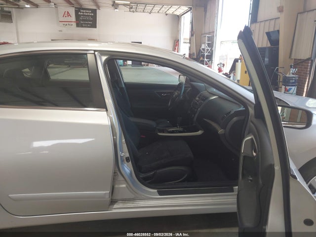 2015 Nissan Altima 2.5 S მანქანა იყიდება აუქციონზე, vin: 1N4AL3APXFC419737, აუქციონის ნომერი: 46028552