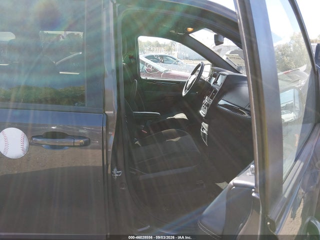 Продаж на аукціоні авто 2018 Dodge Grand Caravan Se Plus, vin: 2C4RDGBGXJR200616, номер лоту: 46028556