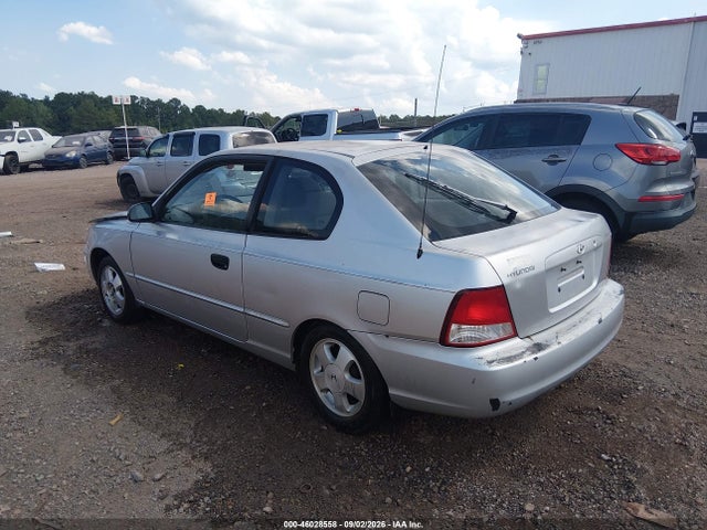 2001 Hyundai Accent Gs მანქანა იყიდება აუქციონზე, vin: KMHCG35C11U091072, აუქციონის ნომერი: 46028558