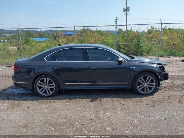 2017 Volkswagen Passat 1.8t R-line მანქანა იყიდება აუქციონზე, vin: 1VWDT7A33HC084400, აუქციონის ნომერი: 46028561