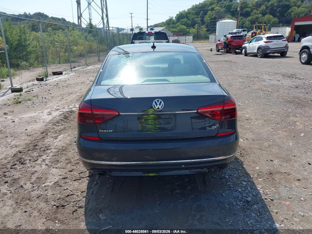 2017 Volkswagen Passat 1.8t R-line მანქანა იყიდება აუქციონზე, vin: 1VWDT7A33HC084400, აუქციონის ნომერი: 46028561