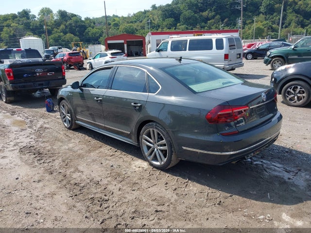 2017 Volkswagen Passat 1.8t R-line მანქანა იყიდება აუქციონზე, vin: 1VWDT7A33HC084400, აუქციონის ნომერი: 46028561