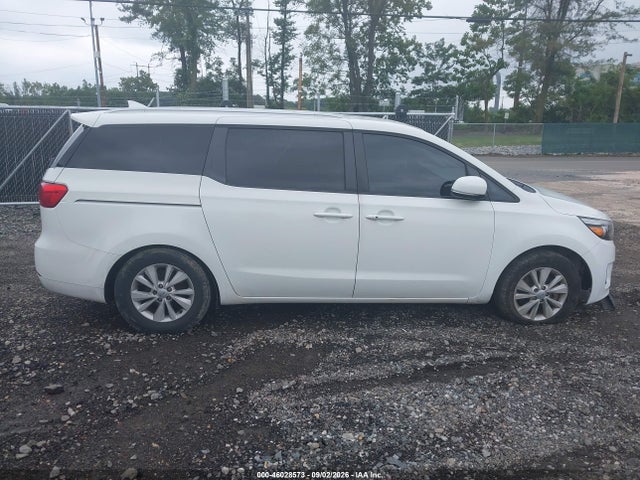 2017 Kia Sedona Lx მანქანა იყიდება აუქციონზე, vin: KNDMB5C1XH6241683, აუქციონის ნომერი: 46028573