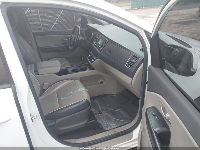 2017 Kia Sedona Lx მანქანა იყიდება აუქციონზე, vin: KNDMB5C1XH6241683, აუქციონის ნომერი: 46028573