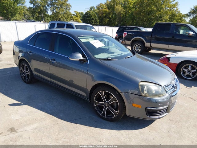 2008 Volkswagen Jetta Se/sel მანქანა იყიდება აუქციონზე, vin: 3VWRM71K68M130441, აუქციონის ნომერი: 46028600