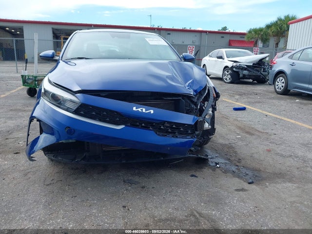 2023 Kia Forte Lxs მანქანა იყიდება აუქციონზე, vin: 3KPF24AD9PE600403, აუქციონის ნომერი: 46028603