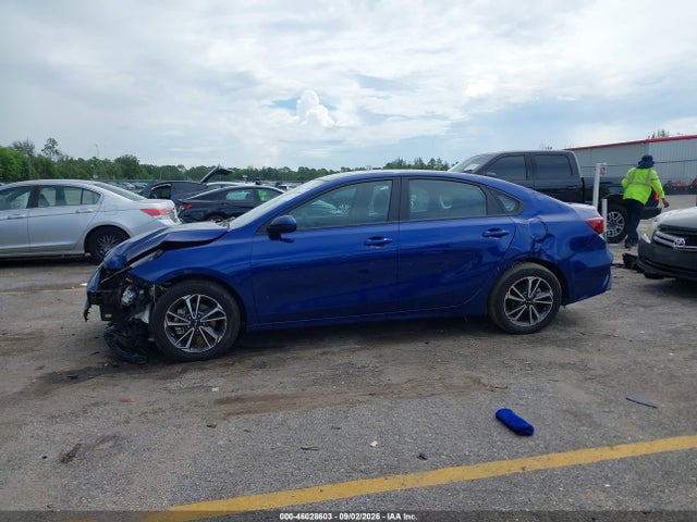 2023 Kia Forte Lxs მანქანა იყიდება აუქციონზე, vin: 3KPF24AD9PE600403, აუქციონის ნომერი: 46028603