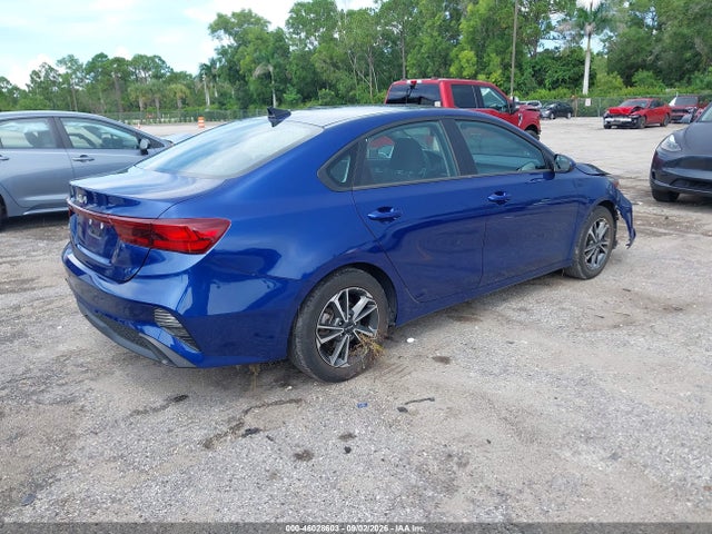 2023 Kia Forte Lxs მანქანა იყიდება აუქციონზე, vin: 3KPF24AD9PE600403, აუქციონის ნომერი: 46028603