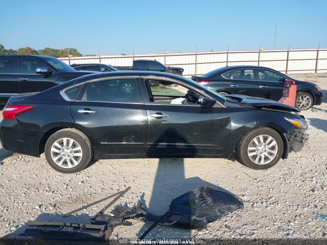 Продаж на аукціоні авто 2017 Nissan Altima 2.5 S, vin: 1N4AL3AP7HN308506, номер лоту: 46028616