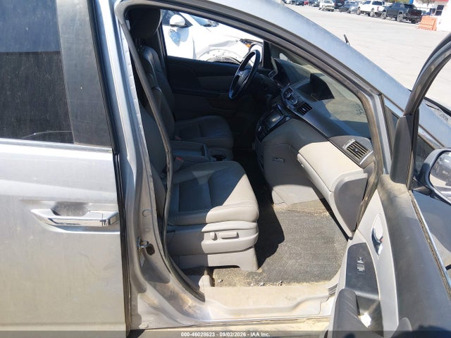 46028623 :رقم المزاد ، 5FNRL5H69HB018269 vin ، 2017 Honda Odyssey Ex-l مزاد بيع