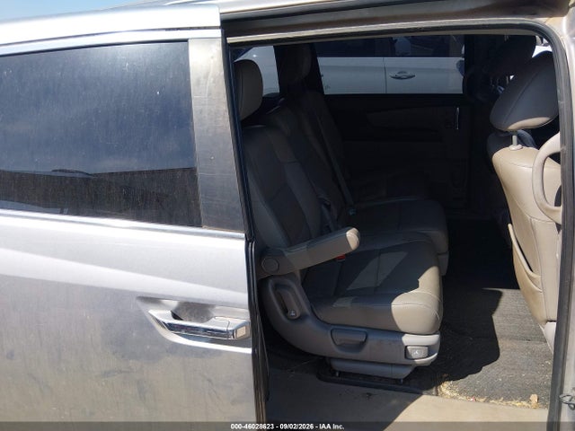 46028623 :رقم المزاد ، 5FNRL5H69HB018269 vin ، 2017 Honda Odyssey Ex-l مزاد بيع