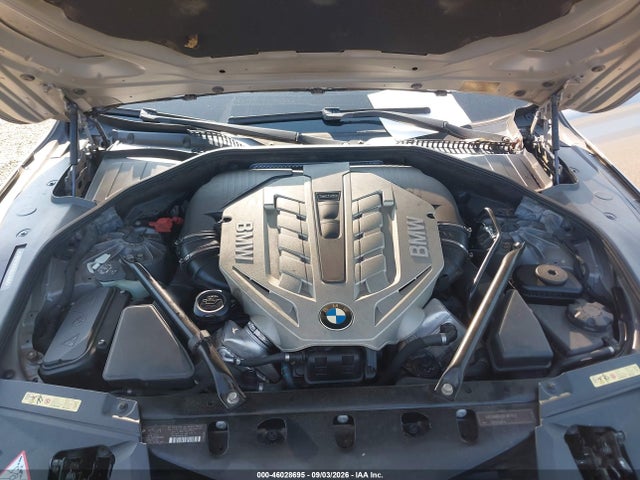 46028695 :رقم المزاد ، WBAKA835X9CY35026 vin ، 2009 Bmw 750i مزاد بيع