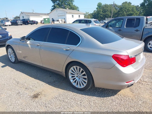 46028695 :رقم المزاد ، WBAKA835X9CY35026 vin ، 2009 Bmw 750i مزاد بيع