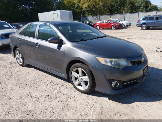 2014 Toyota Camry Se მანქანა იყიდება აუქციონზე, vin: 4T1BF1FK0EU757496, აუქციონის ნომერი: 46028722