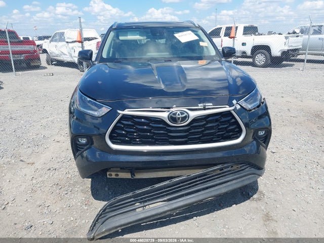 46028729 :رقم المزاد ، 5TDGZRBH9MS157444 vin ، 2021 Toyota Highlander Xle مزاد بيع