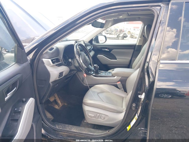 46028729 :رقم المزاد ، 5TDGZRBH9MS157444 vin ، 2021 Toyota Highlander Xle مزاد بيع